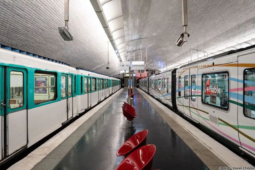 更舒适,巴黎地铁新列车今日上线!