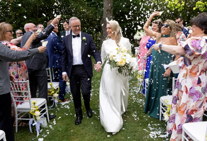 澳大利亚总理阿尔巴尼斯成为首位在任期间结婚的总理。